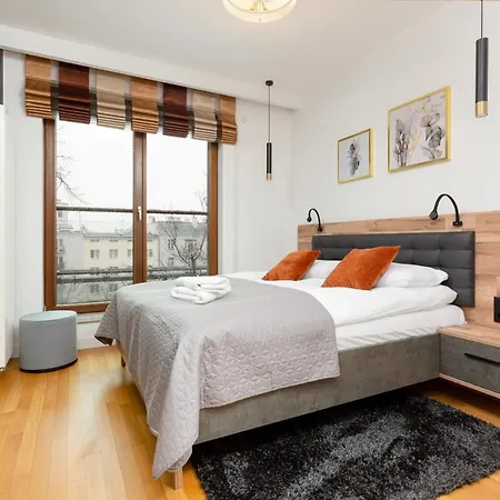 Park Arkadia Apartment With Parking Mokotow By Noclegi Renters Варшава Екстер'єр фото